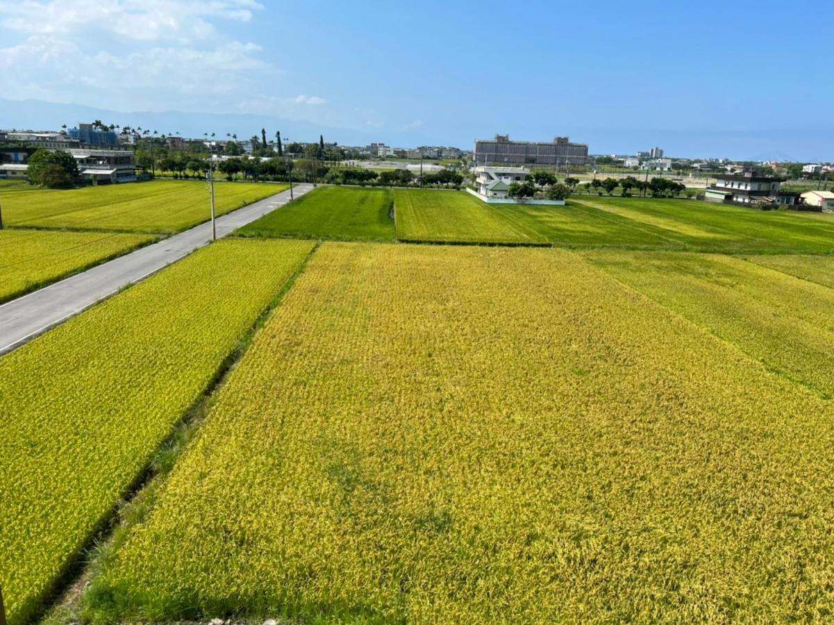 Xin Yi Bed and Breakfast Wujie Buitenkant foto